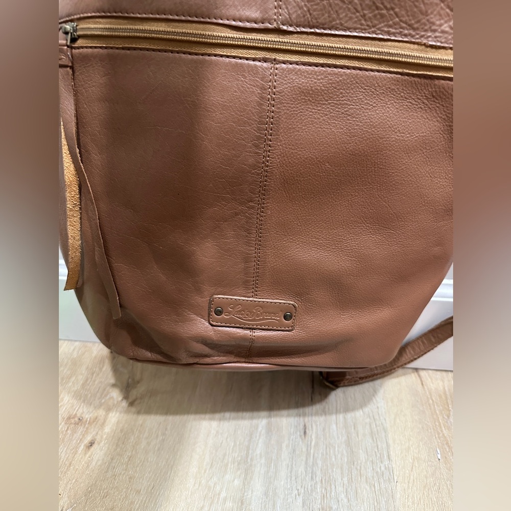 Leather tote Lucky
